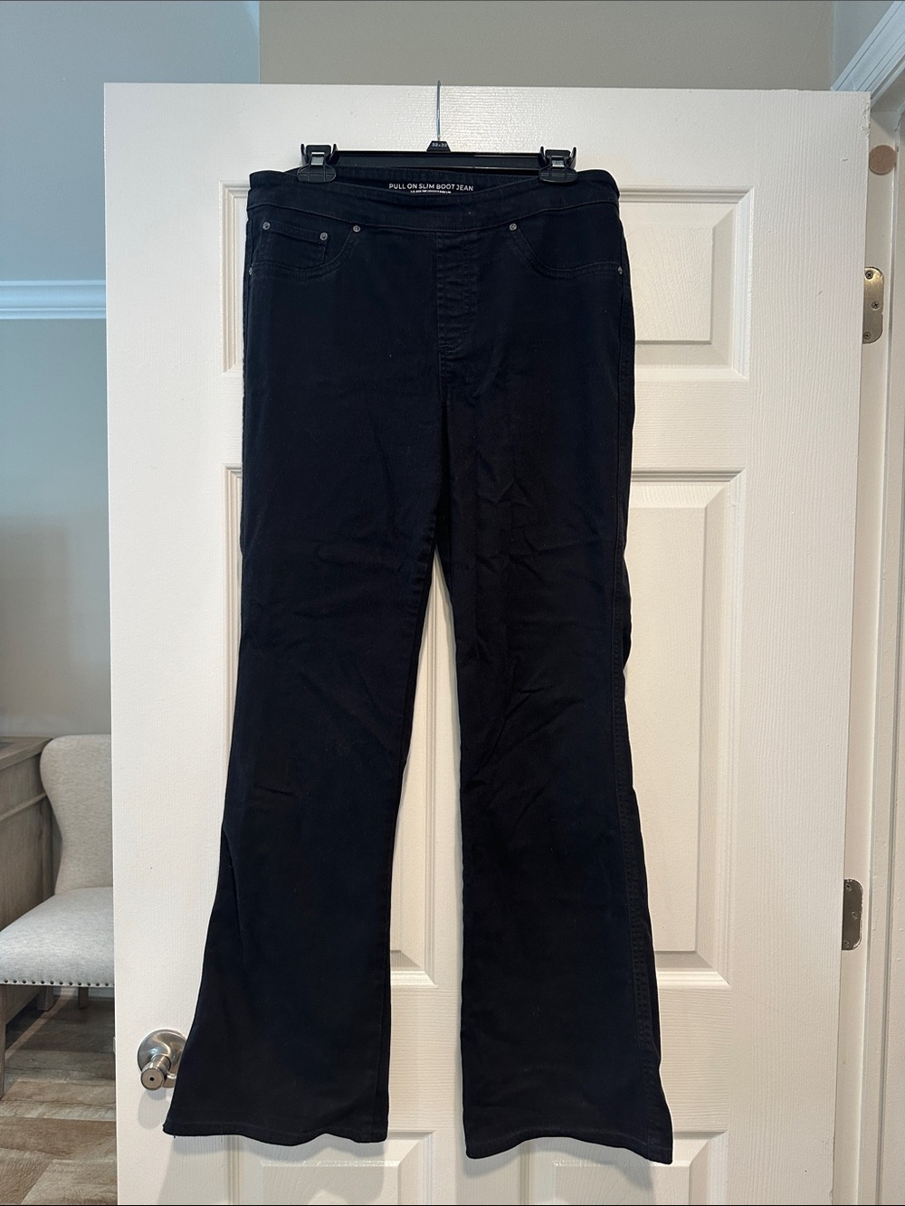Chico's Black Pull-On Slim Boot Jean